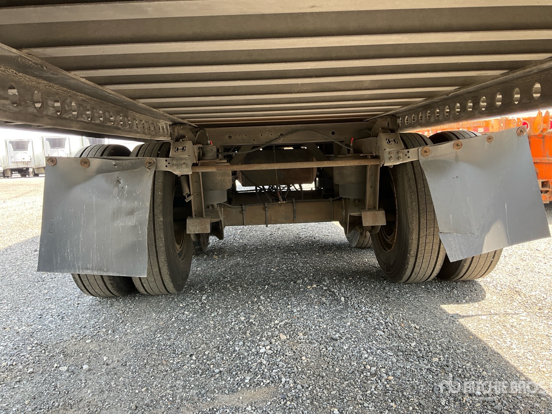 2020 Hyundai 53 FT X 102 IN T/A