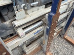 Hydraulics with Side Shift Cylinder