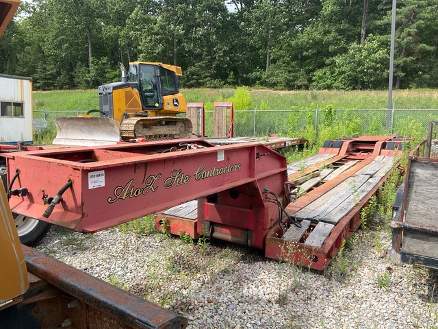 1995 Rogers Tri/A Lowboy Trailer