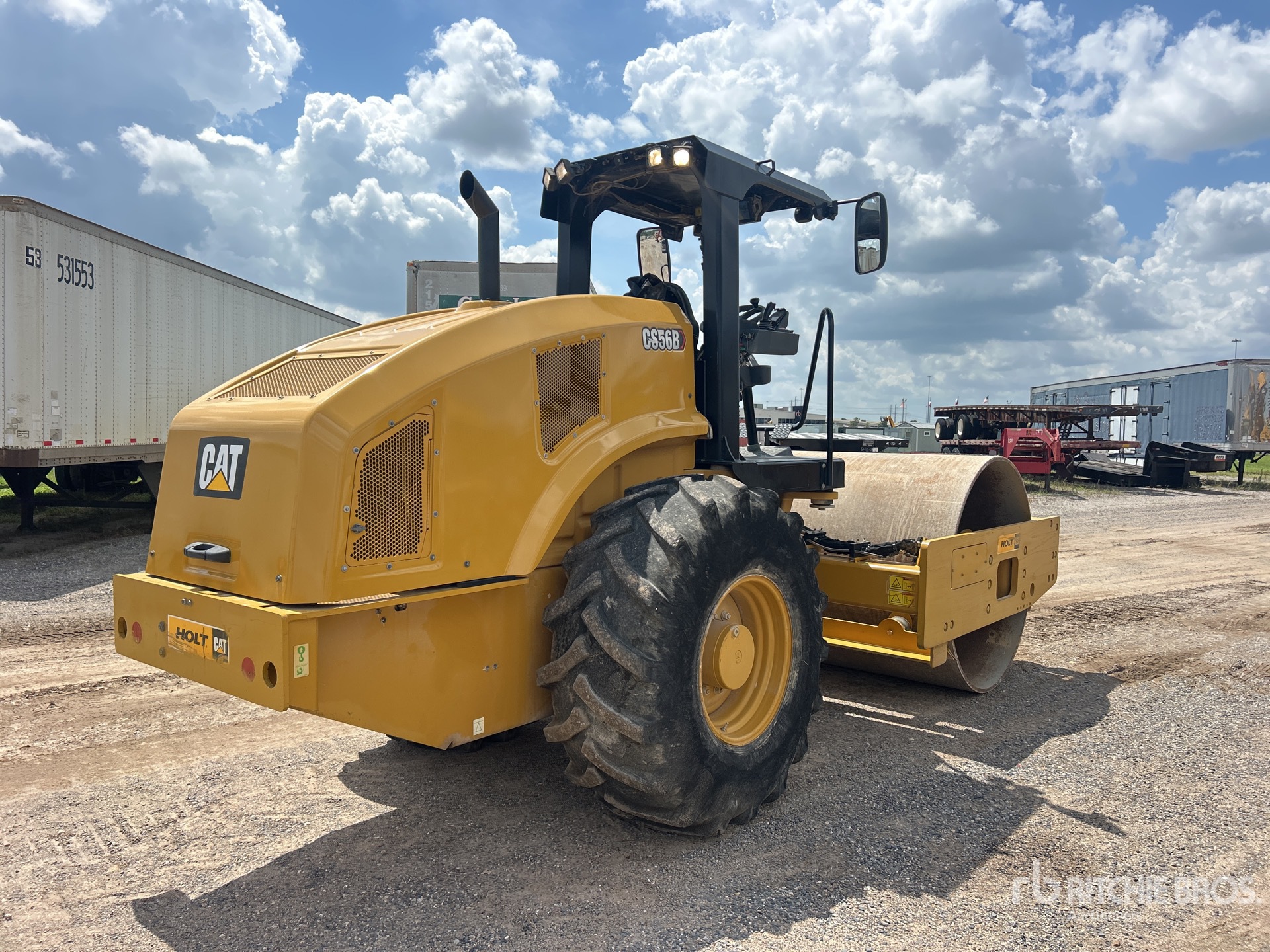 2022 Caterpillar CS56B