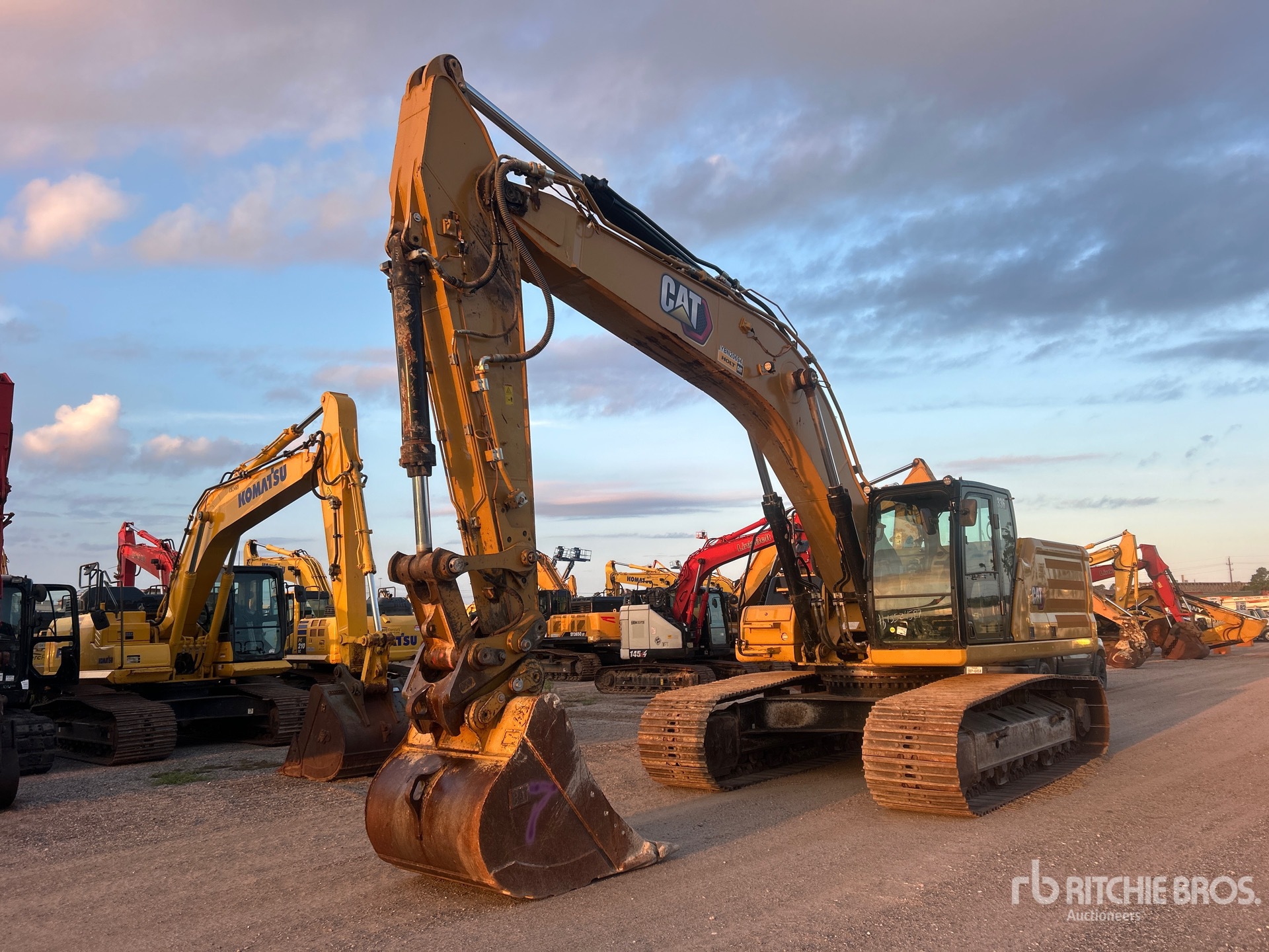 Photo of 2021 Caterpillar 336