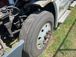 Underbody with Left Steer Tire
