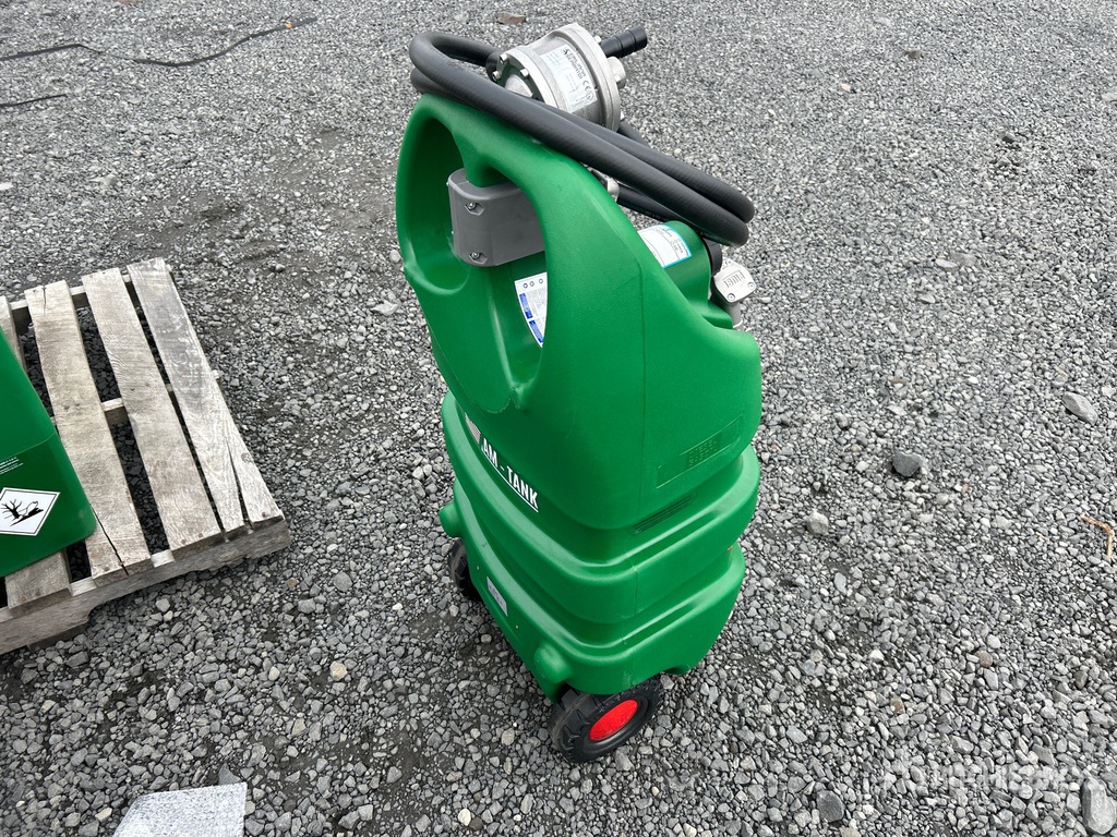 General Appearance with Foto, angolo anteriore sinistro