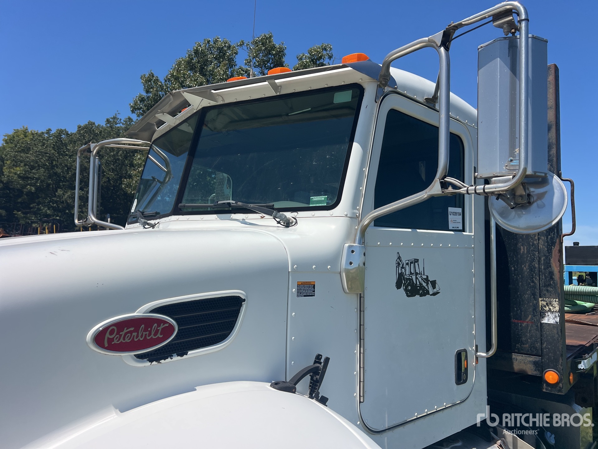 2013 Peterbilt 337