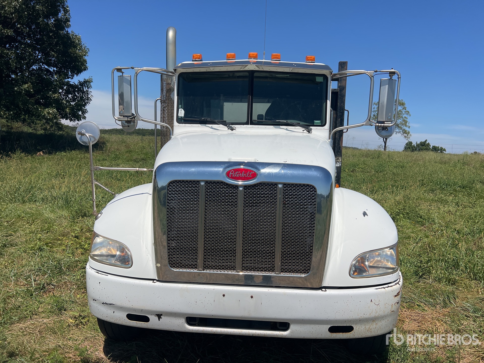 2013 Peterbilt 337