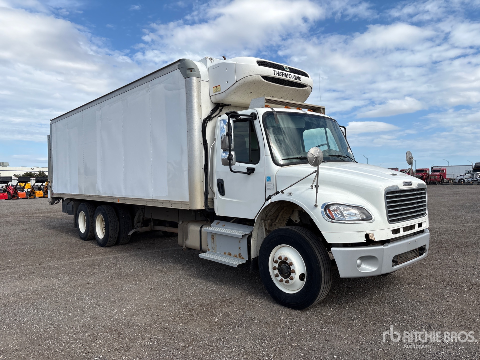 2020 Freightliner M2 106