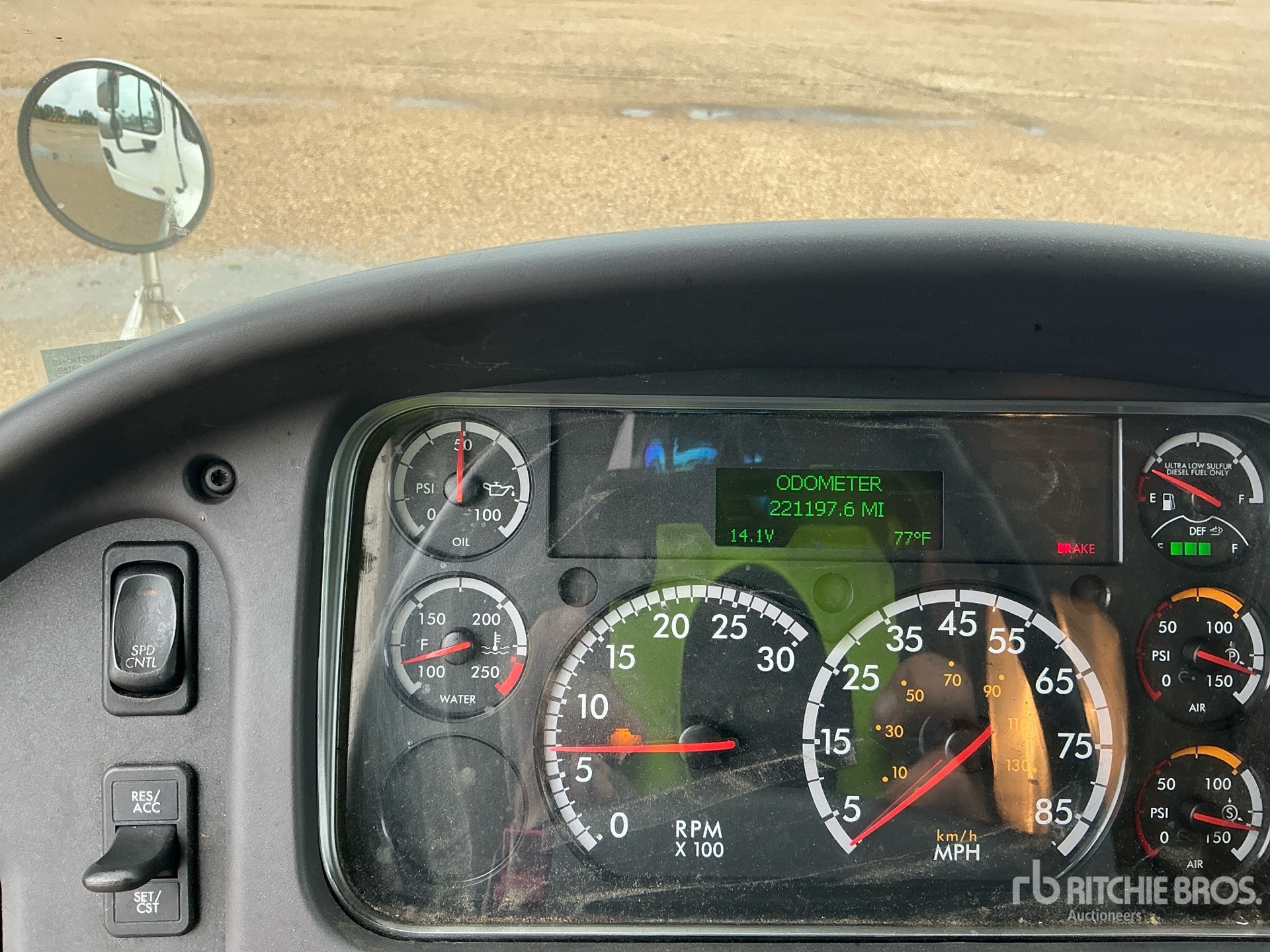 2020 Freightliner M2 106