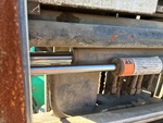 Hydraulics with Fork Positioning Cylinder (on fork carriage)