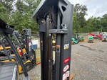 Hydraulics with Mast Lift Cylinders