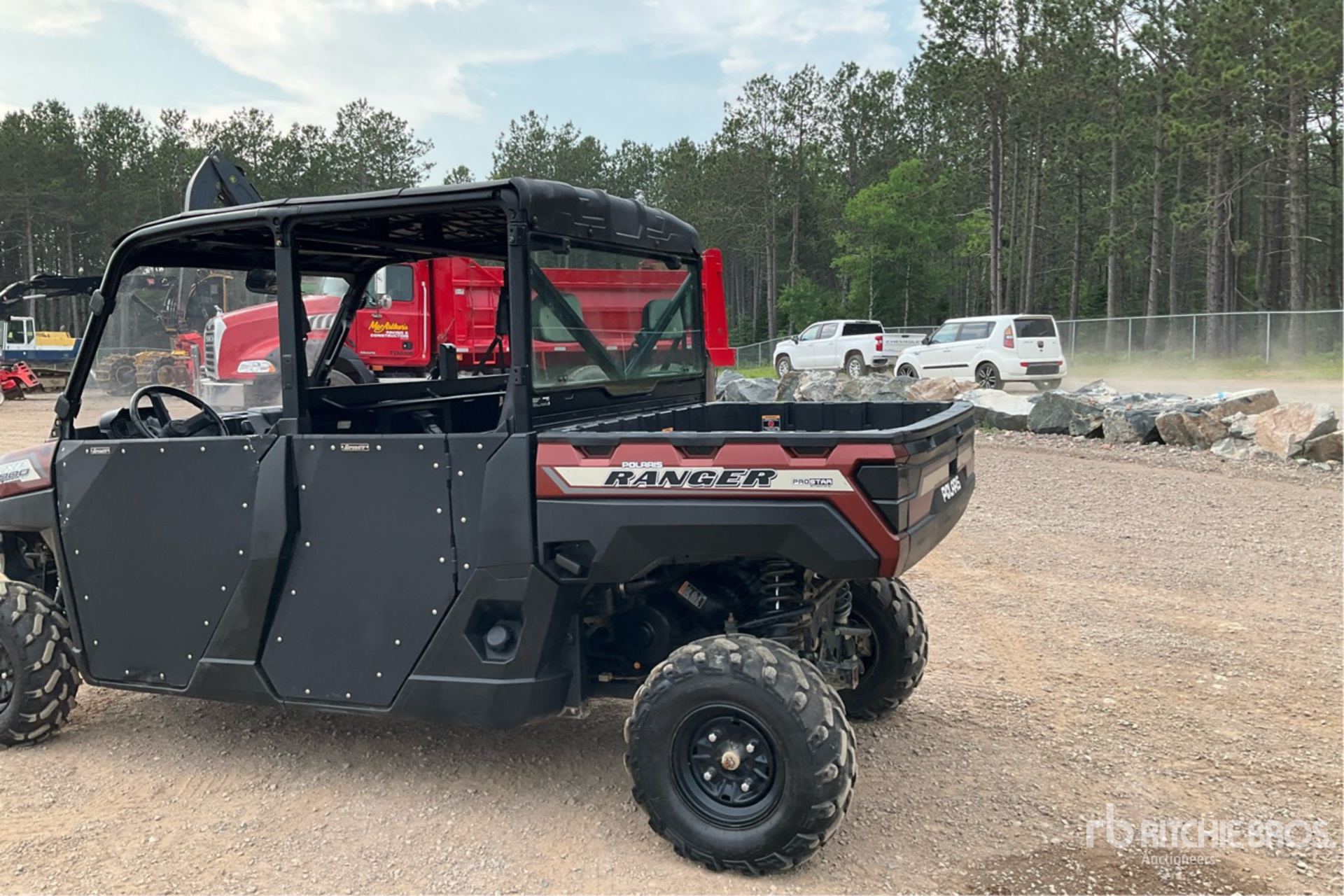 General Appearance with Picture, Left Rear Corner