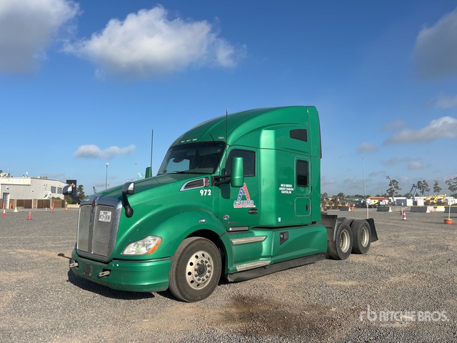 2019 Kenworth T680 6x4 T/a Sleeper Truck Tractor