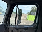 Cab with Espejos