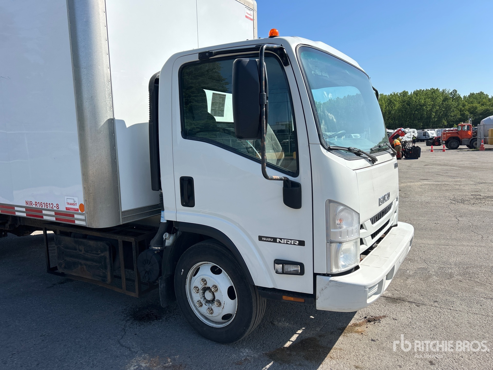 2020 Isuzu NRR