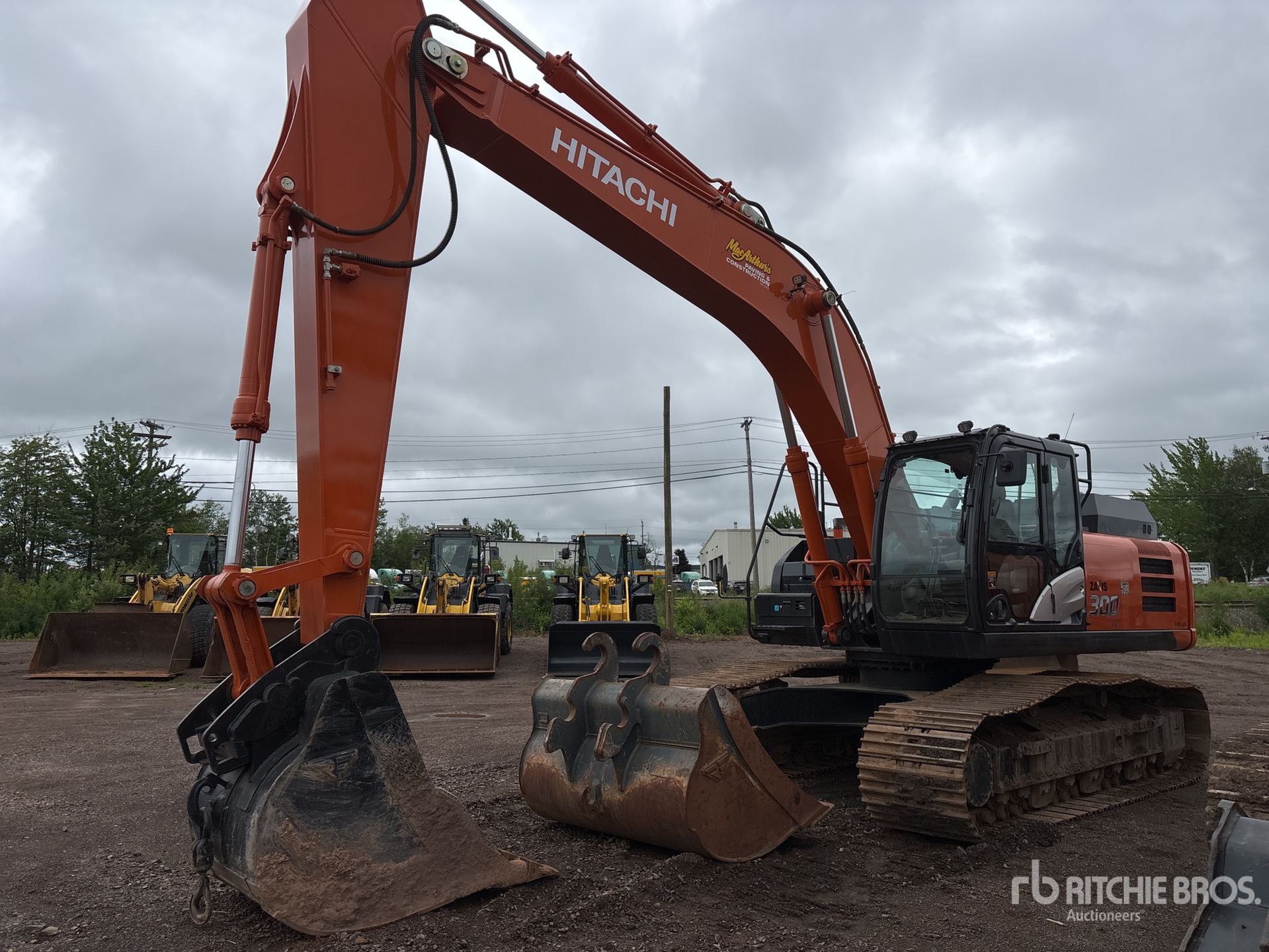 2019 Hitachi ZX300LC-6