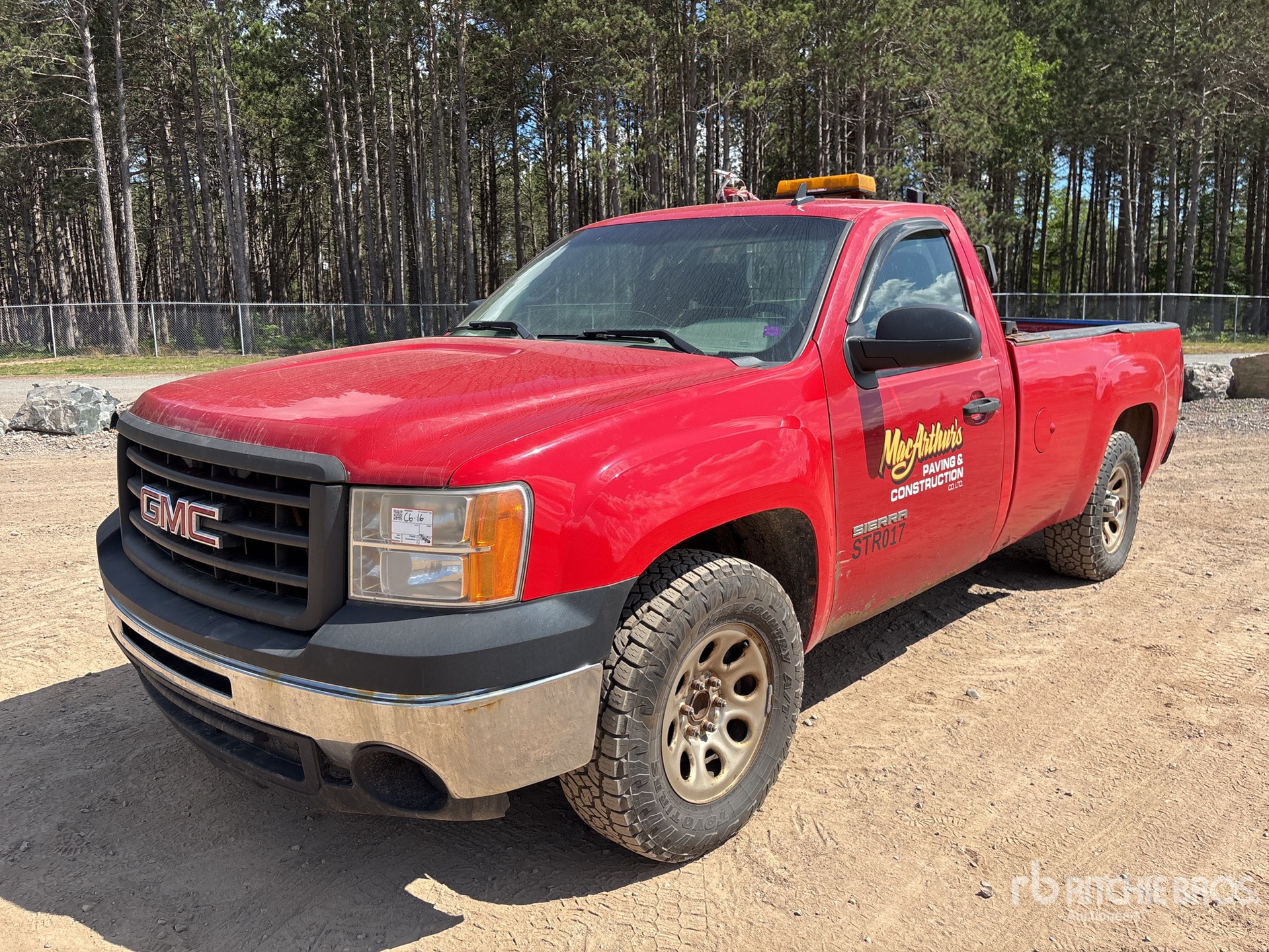 General Appearance with Featured Photo