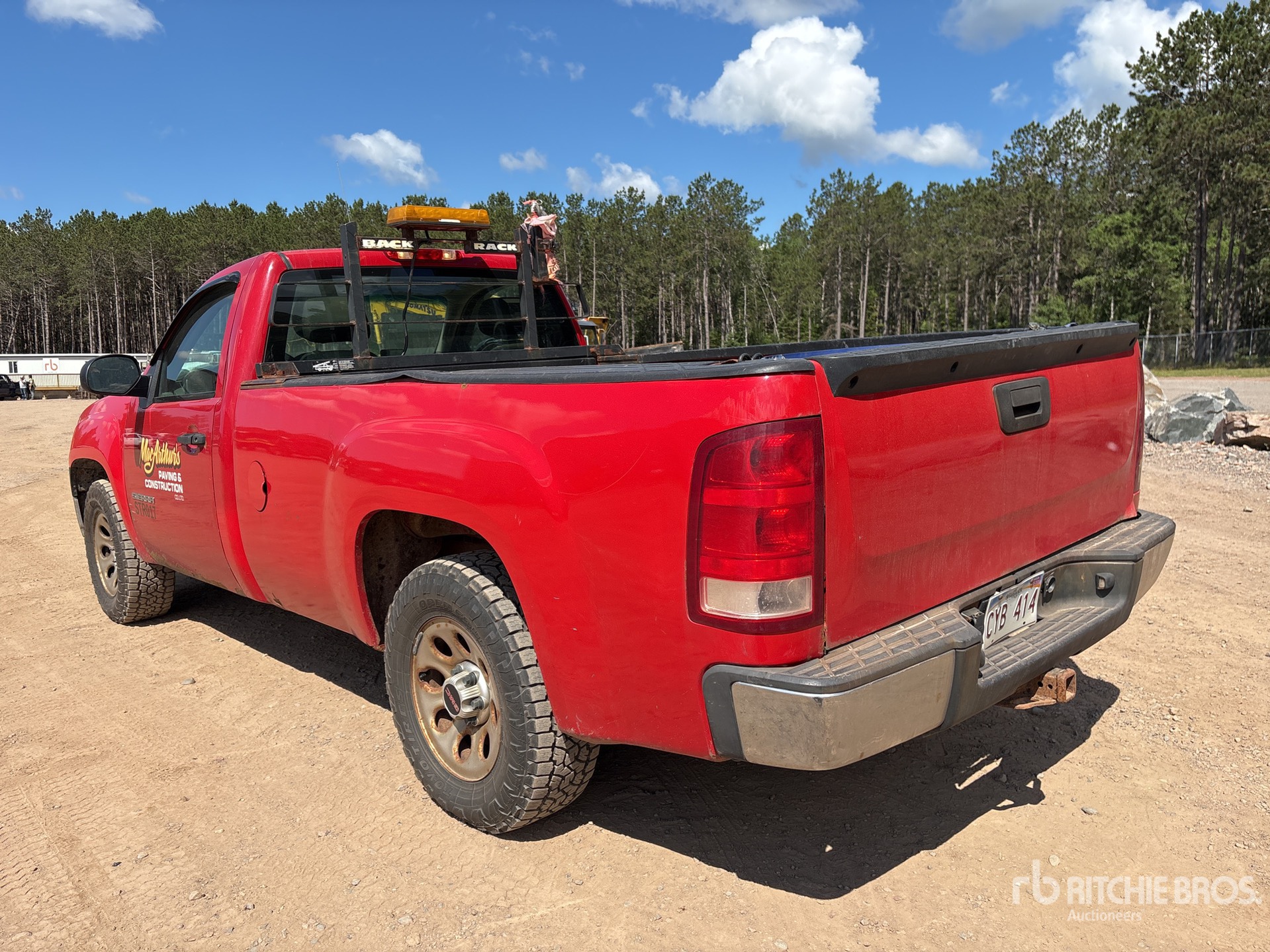 General Appearance with Picture, Left Rear Corner
