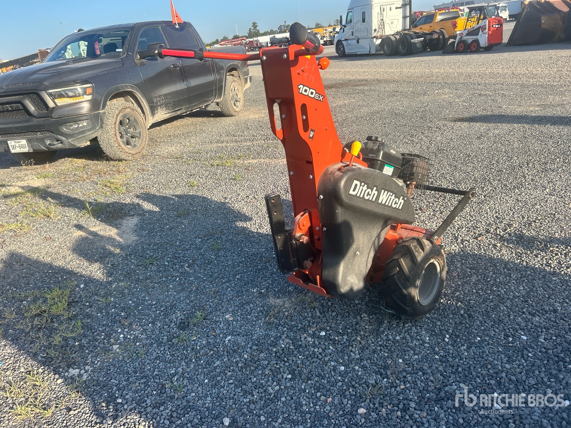 General Appearance with Picture, Right Rear Corner