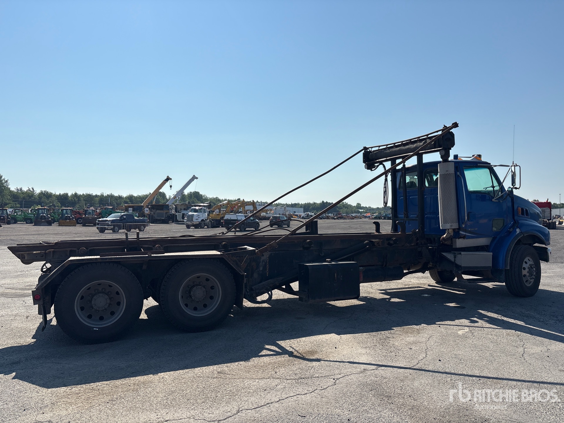 2005 Sterling LT9500