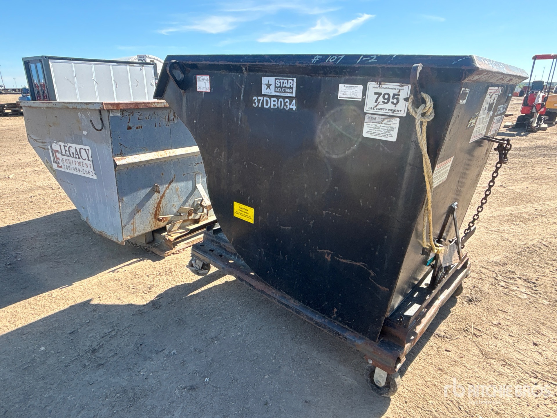 General Appearance with Picture, Left Rear Corner