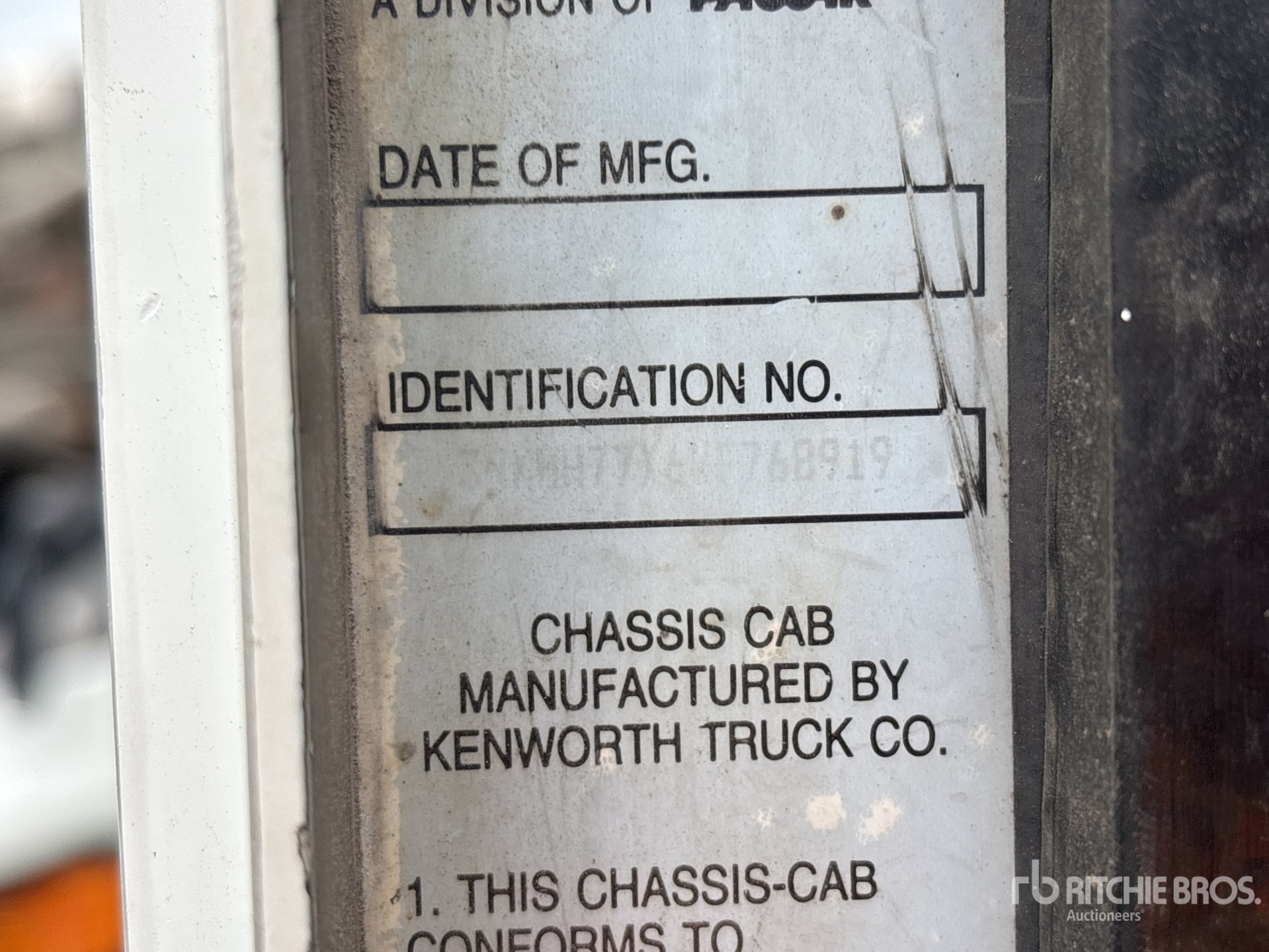 1998 Kenworth T300