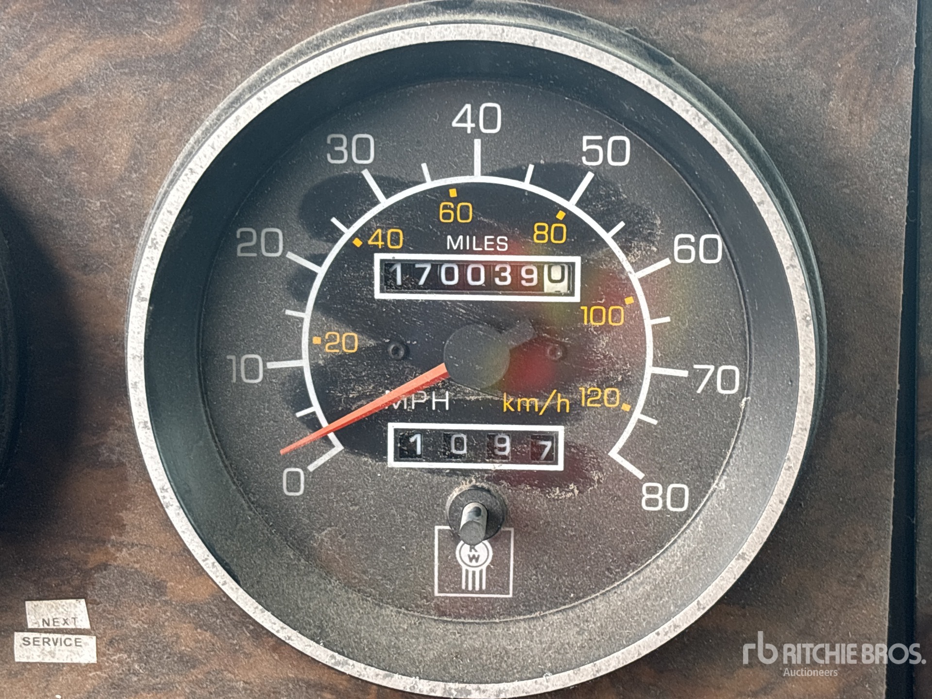 1996 Kenworth T300