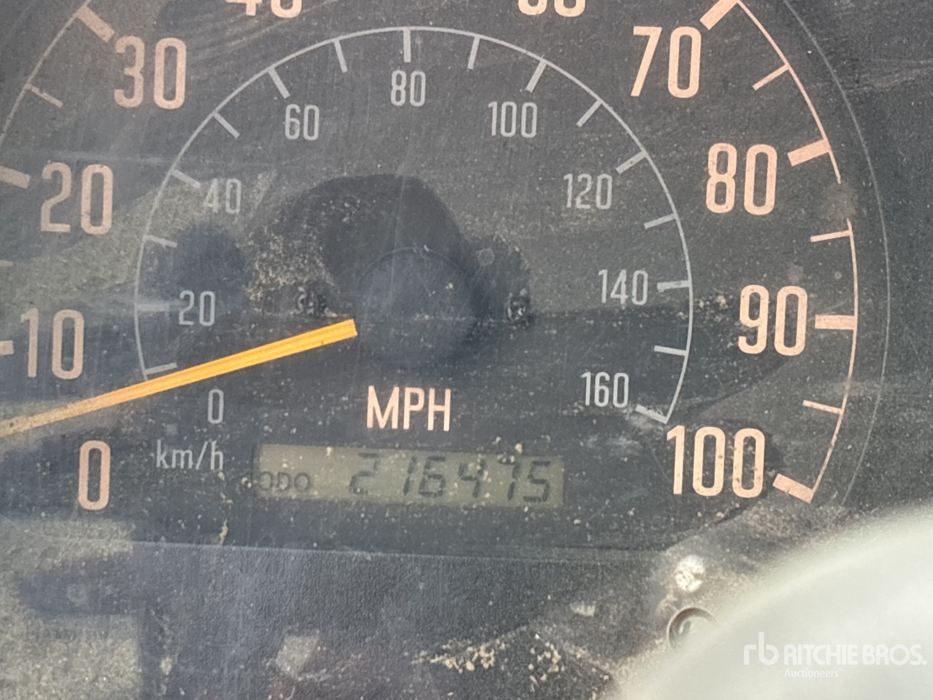 1999 Isuzu NPR