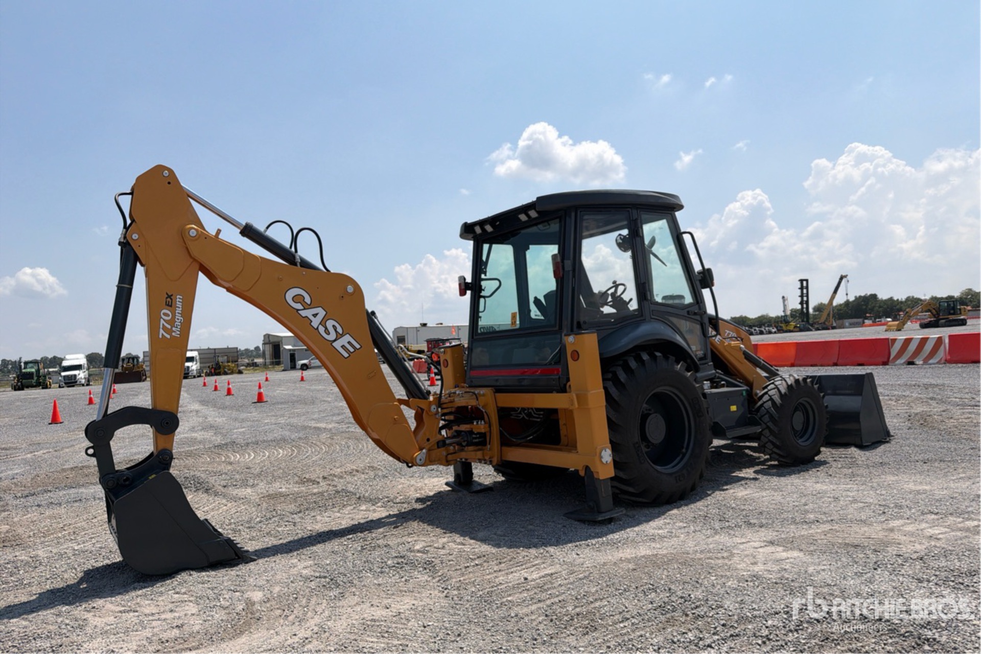 2019 Case 770 EX