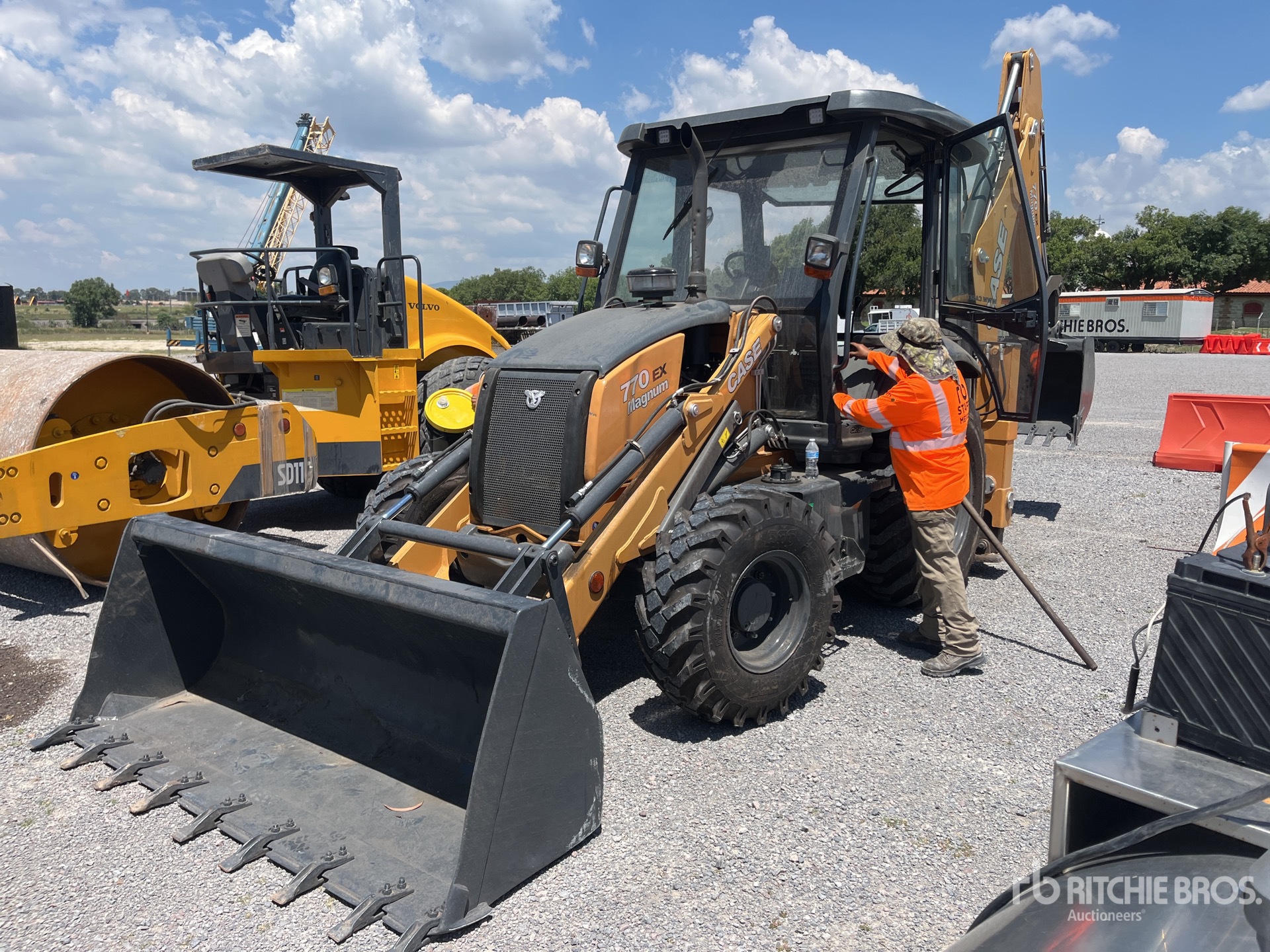 2019 Case 770 EX