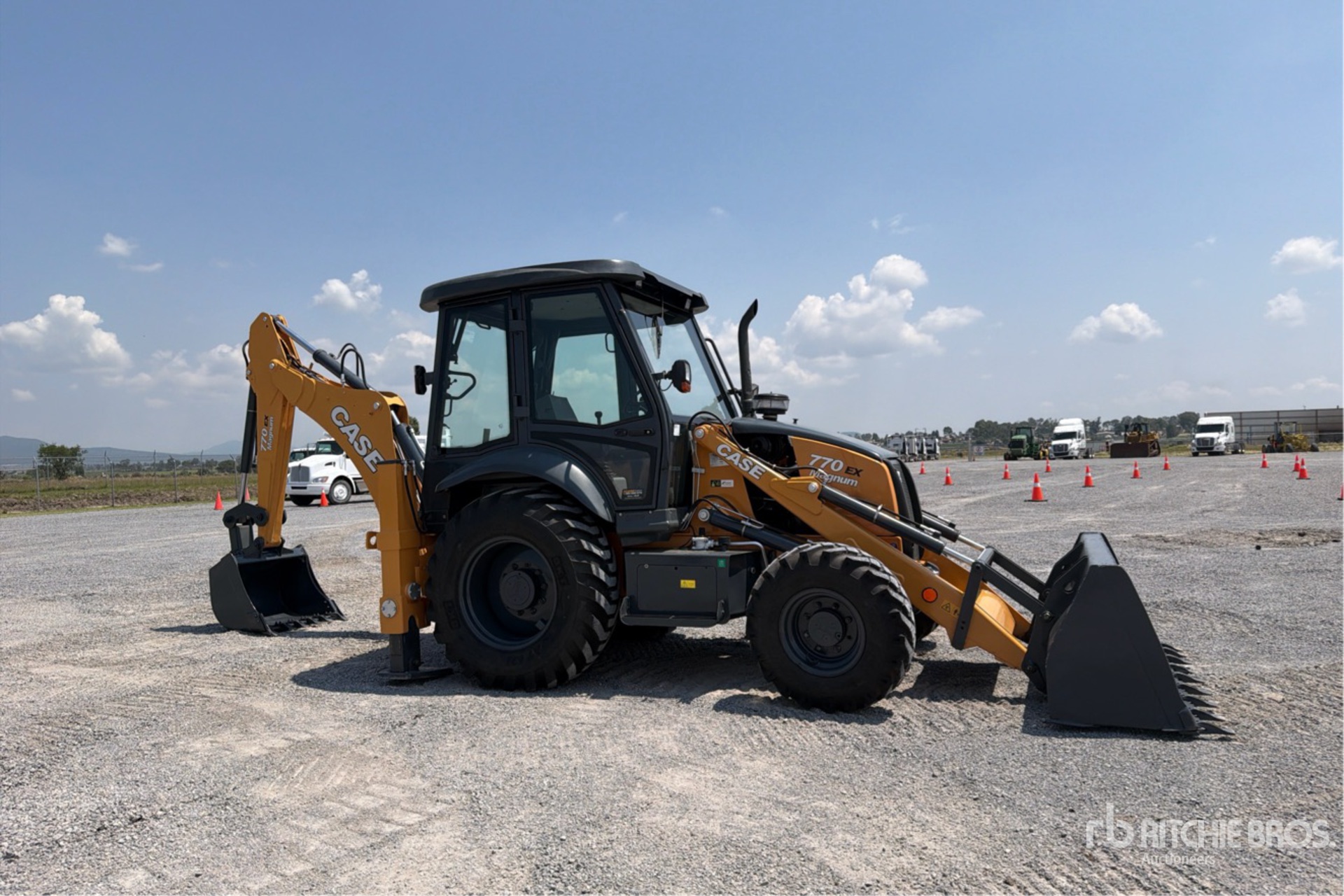 2019 Case 770 EX