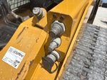 Hydraulics with Auxiliary Hydraulic Plumbing