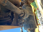 Drivetrain with Front Axle Oscillating Pin