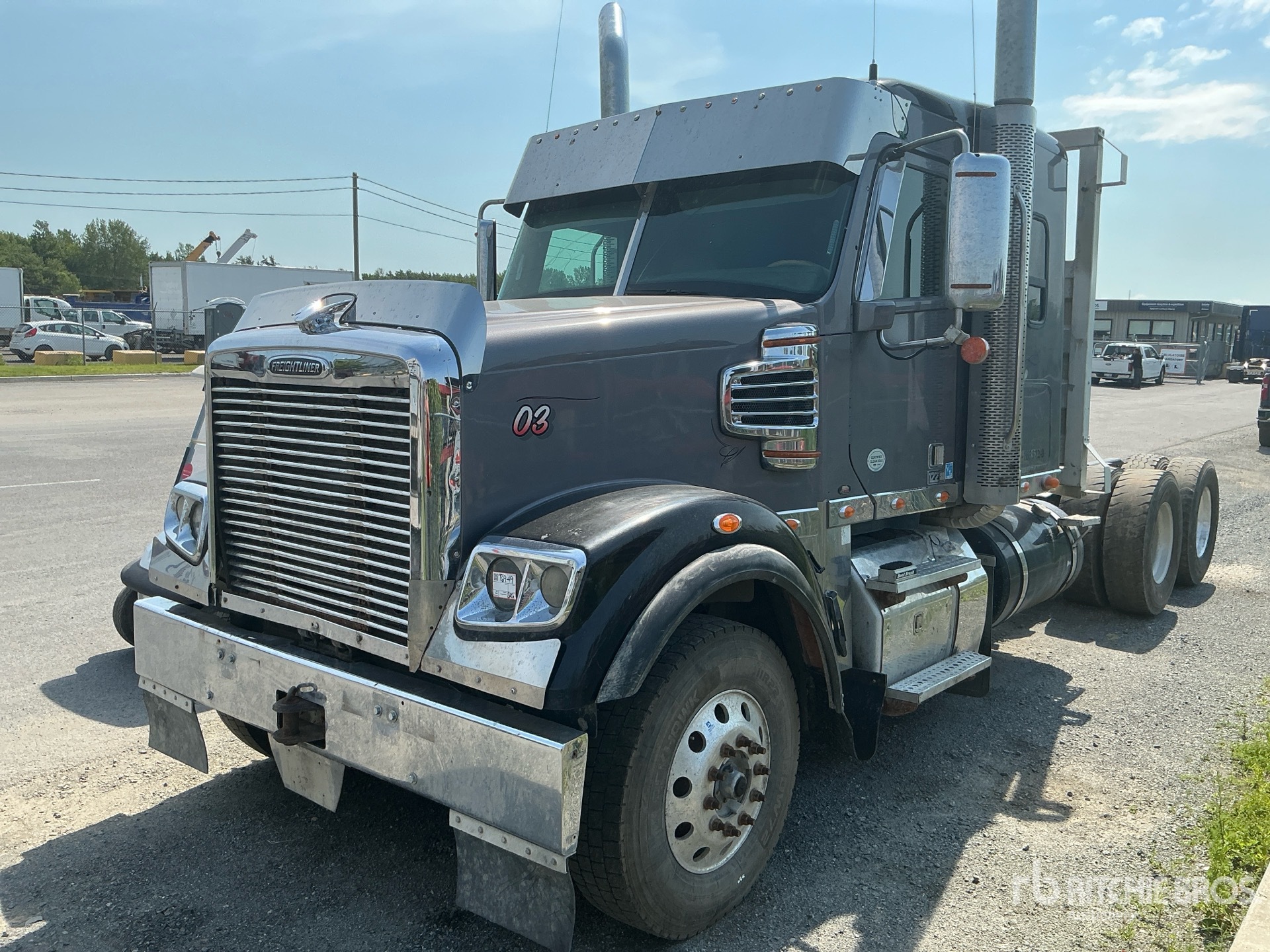 2016 Freightliner CORONADO 122SD
