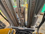 Hydraulics with Free Lift Cylinder