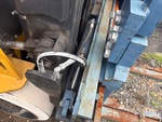 Hydraulics with Side Shift Cylinder