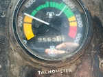 General Appearance with Hour Meter / Odometer