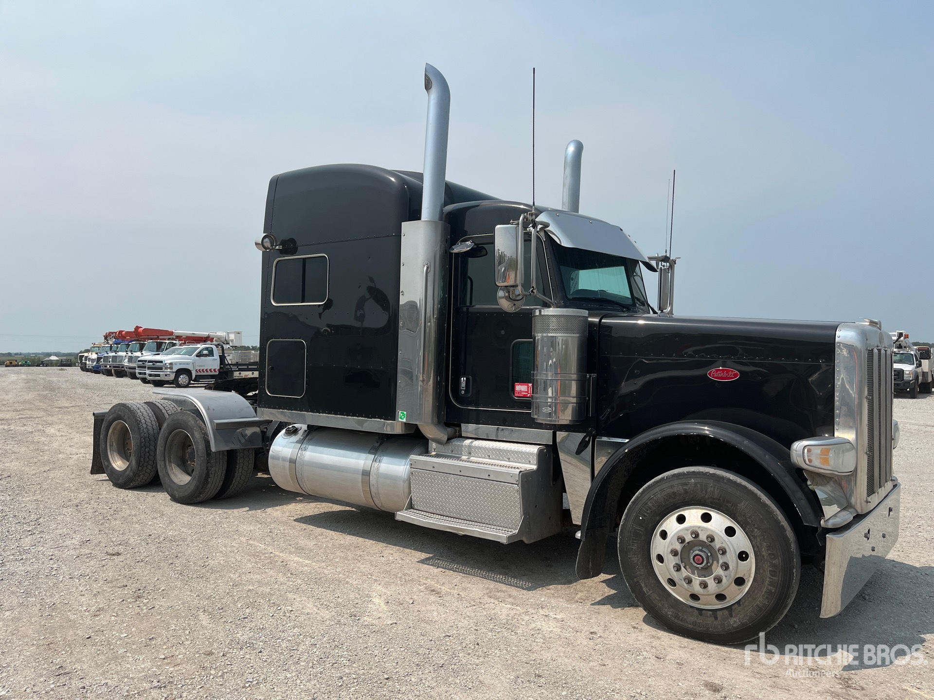 2015 Peterbilt 389