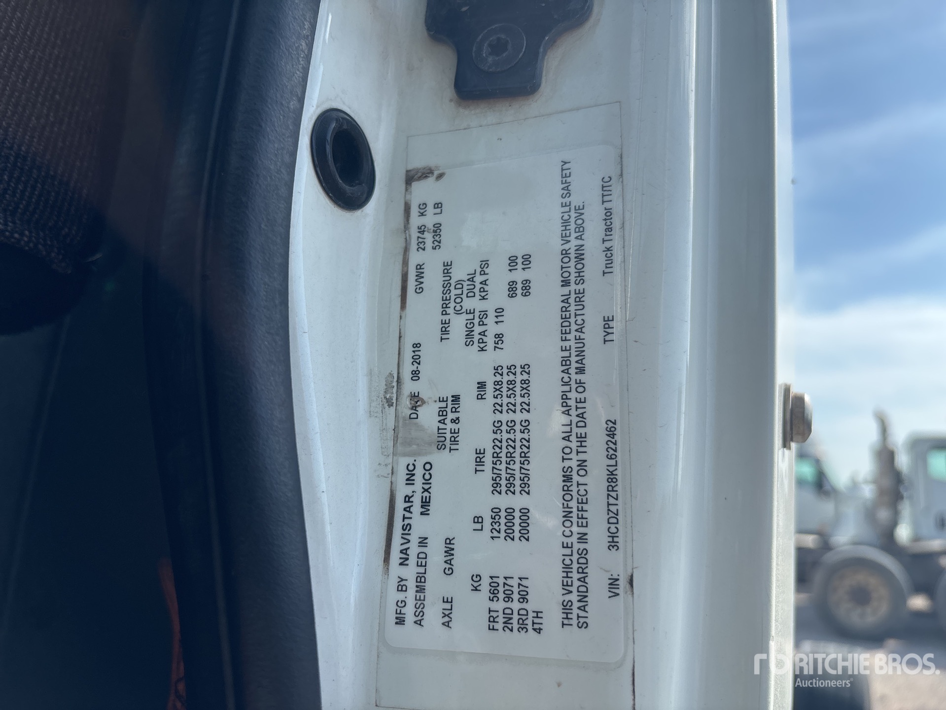 2019 International LT625