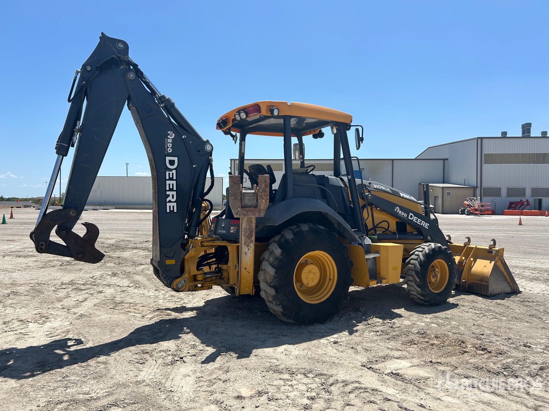 2022 John Deere 310