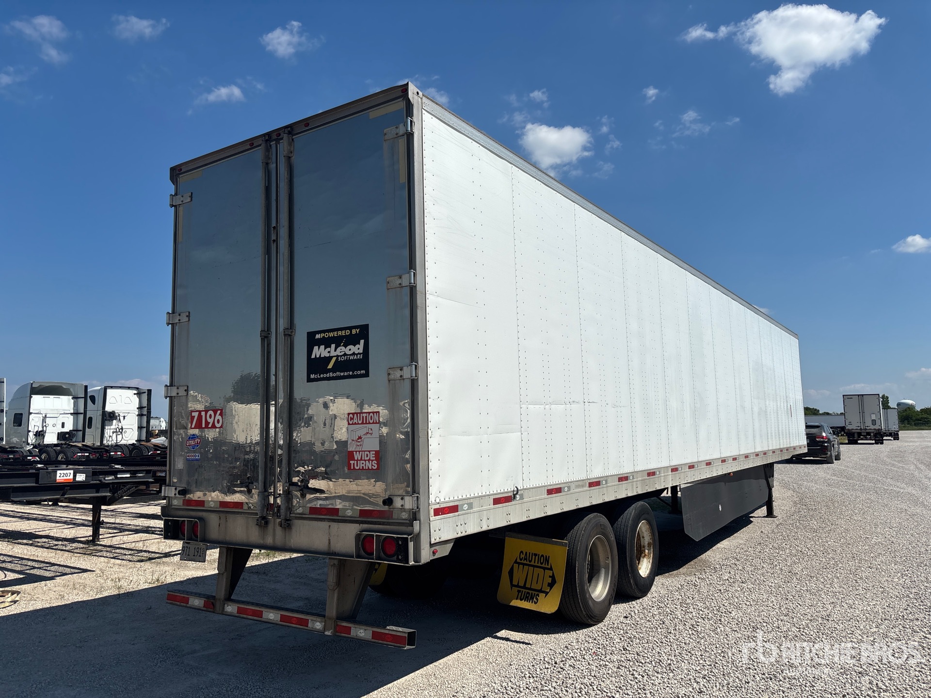 General Appearance with Picture, Right Rear Corner