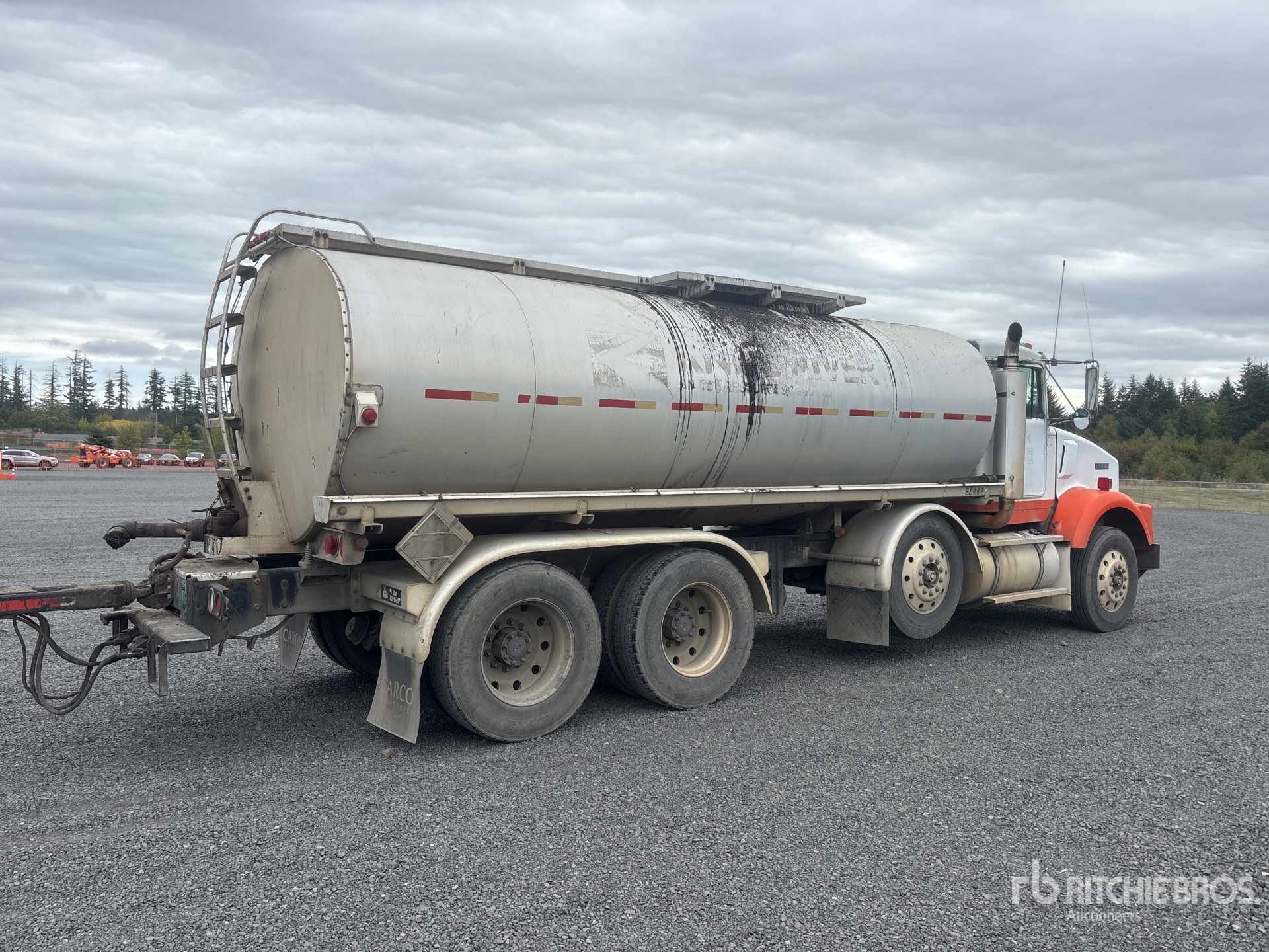 2001 Kenworth T800
