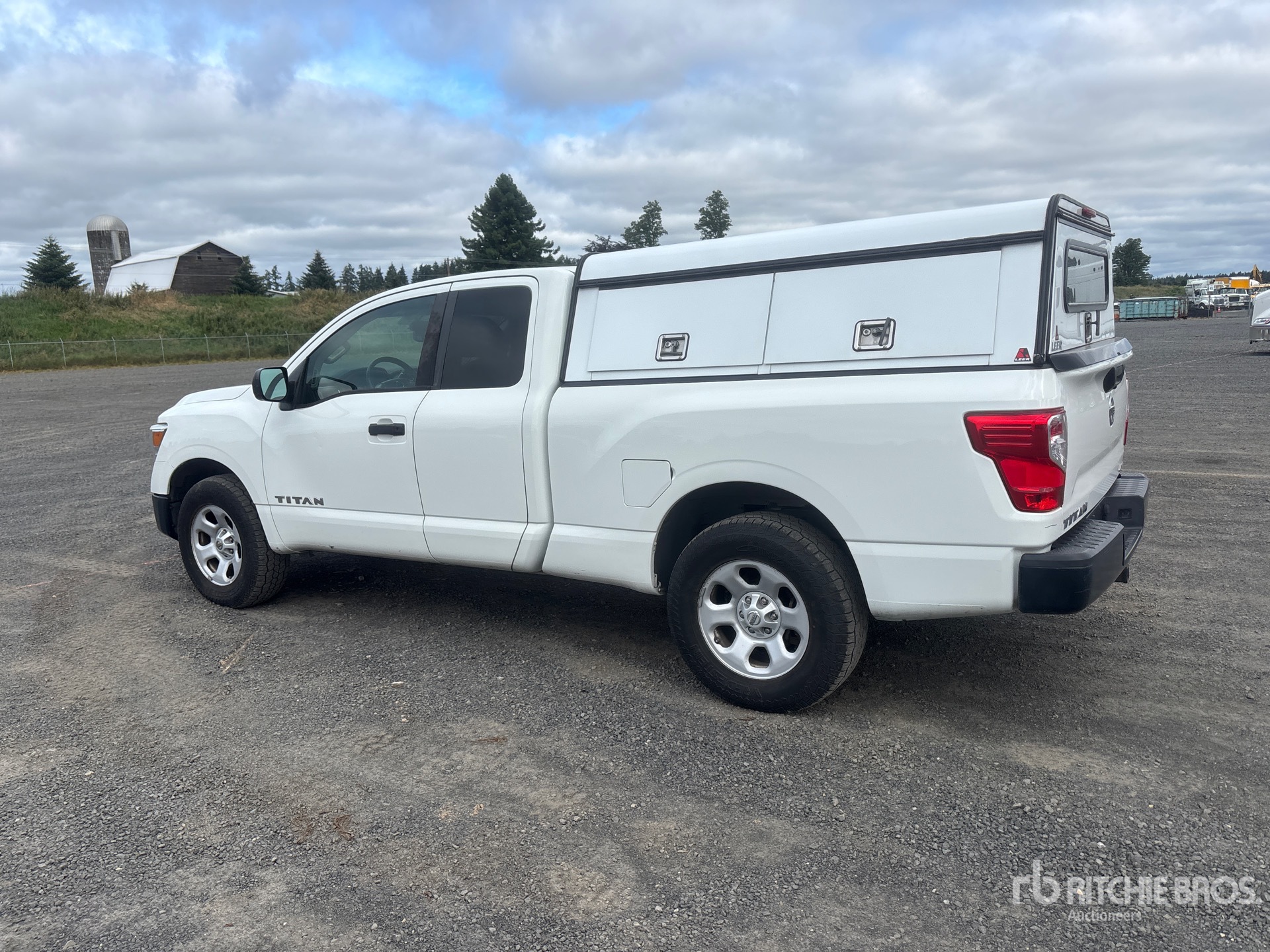General Appearance with Picture, Left Rear Corner