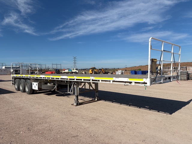 2023 Stonestar 13.6 m Tri/A Flatbed Trailer