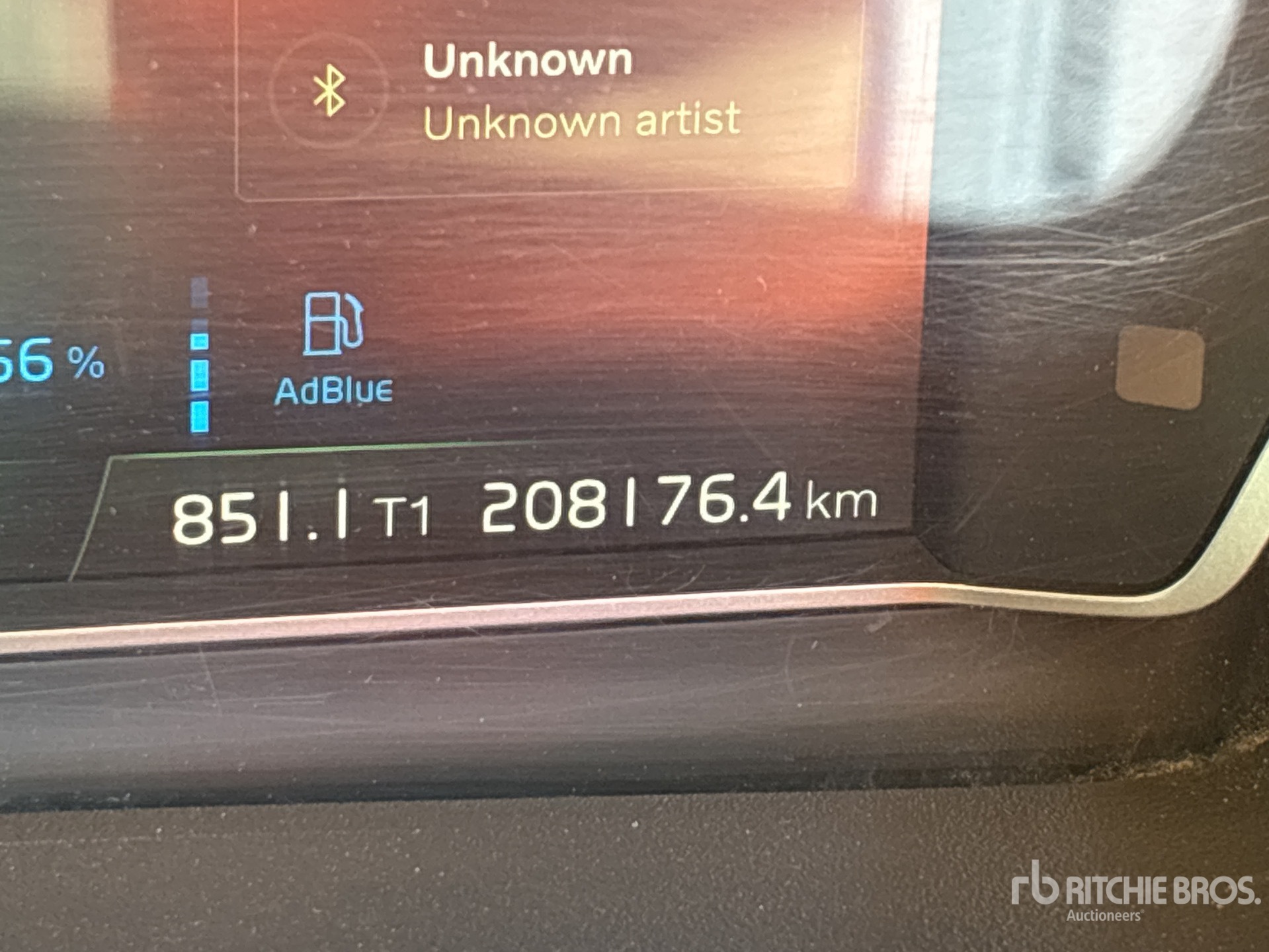 2022 Volvo FM13