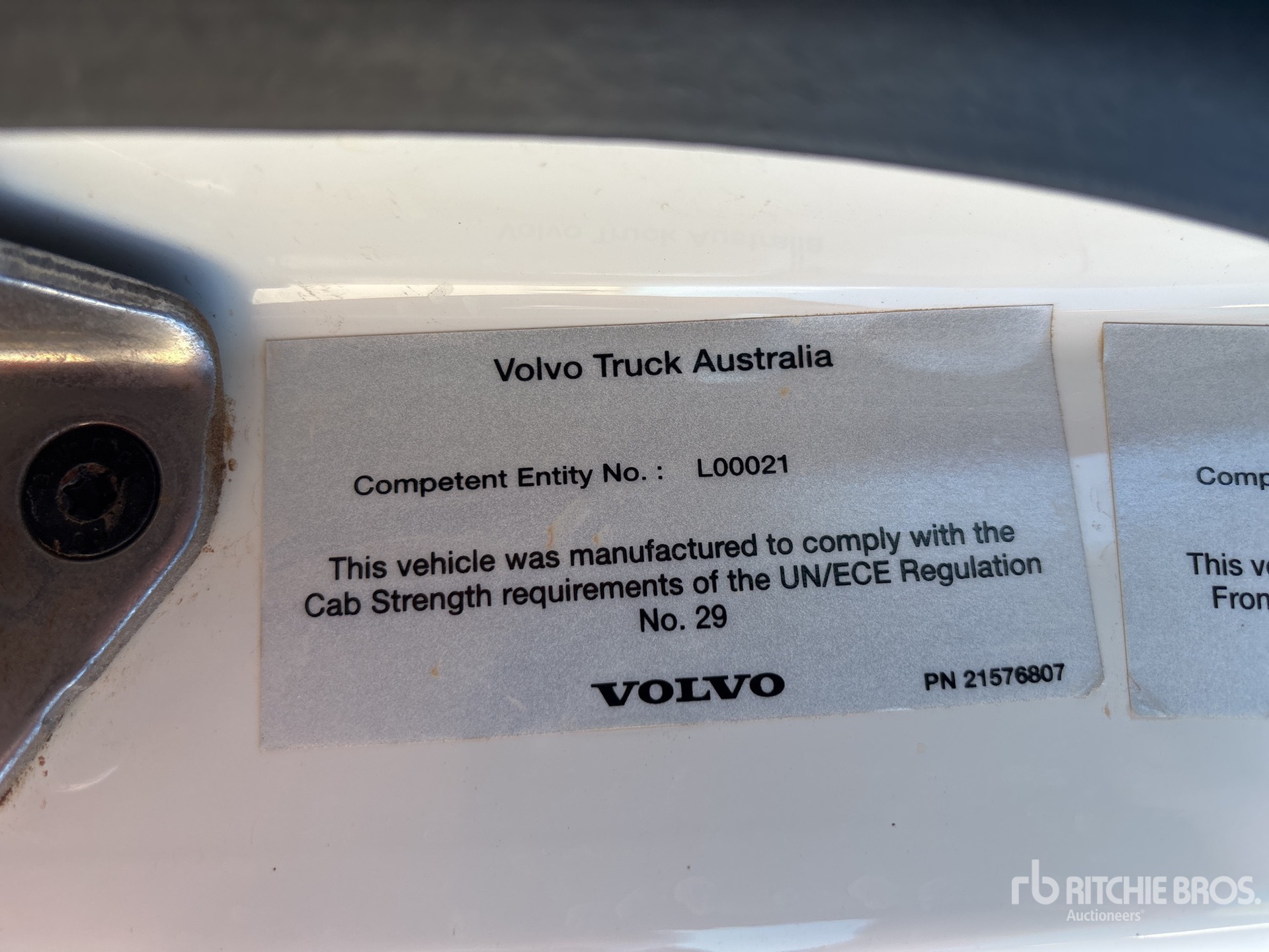 2022 Volvo FM13