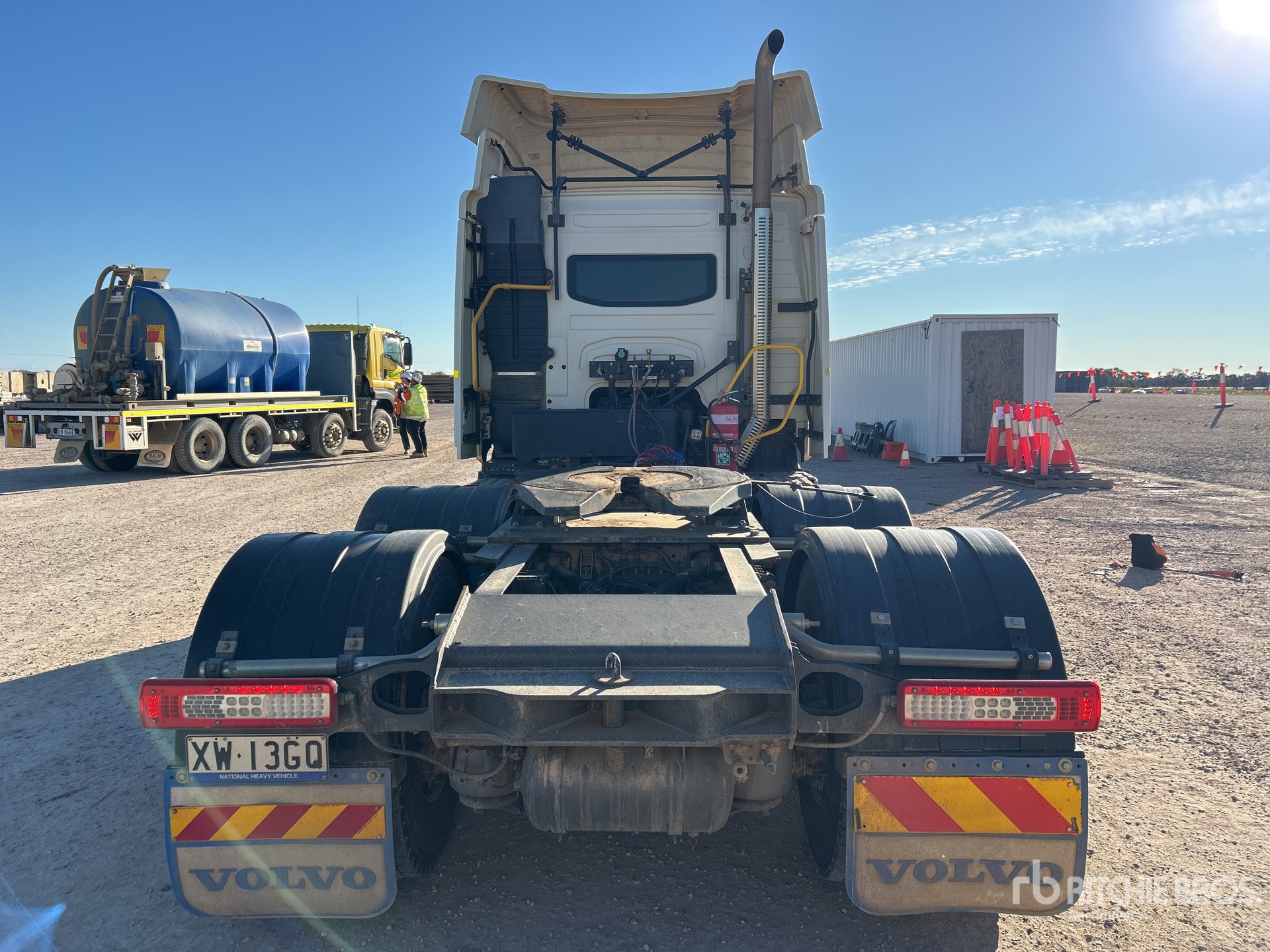 2022 Volvo FM13