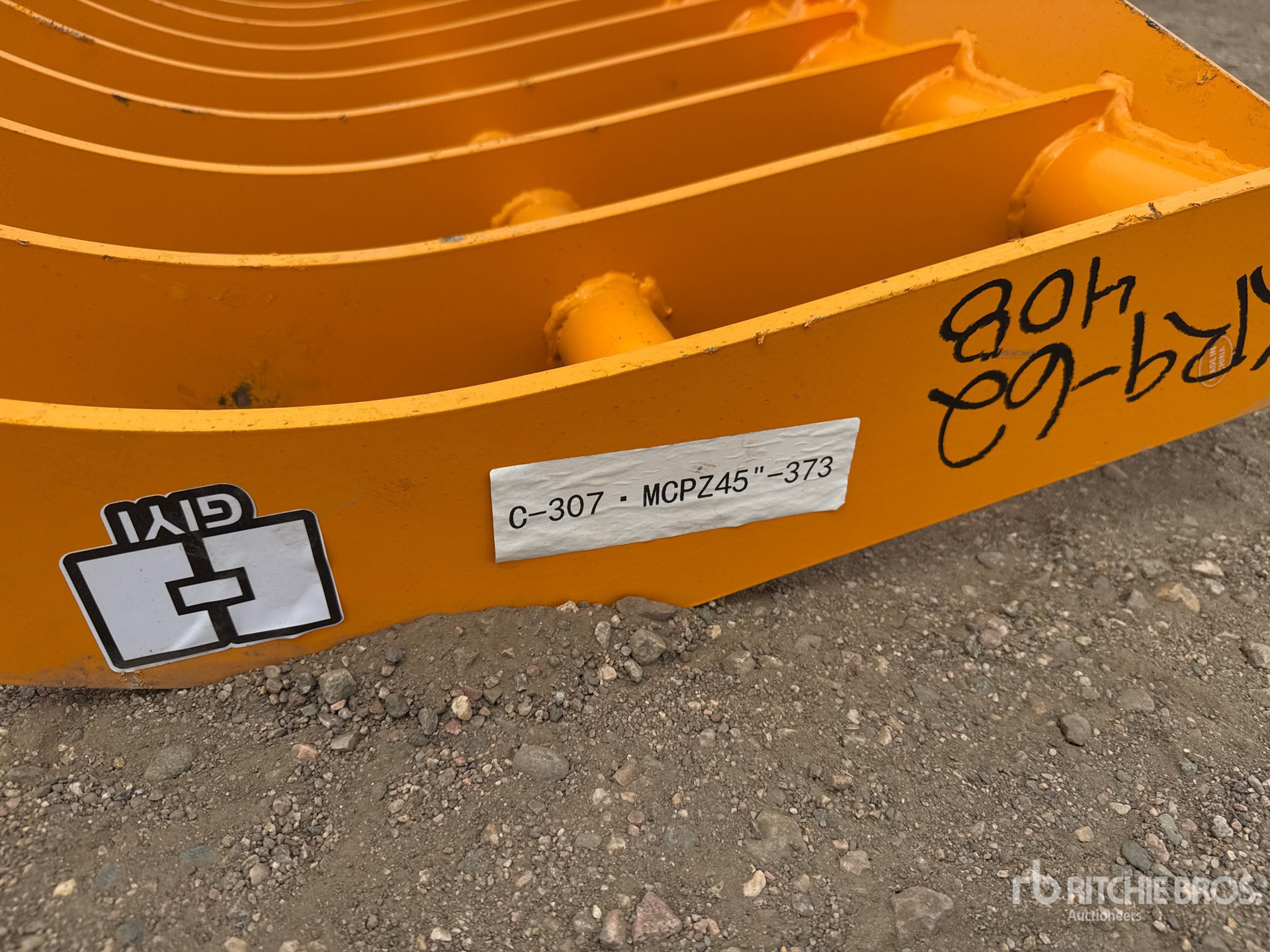 2026 GIYI 45 in - Fits Cat 307 (Unused)