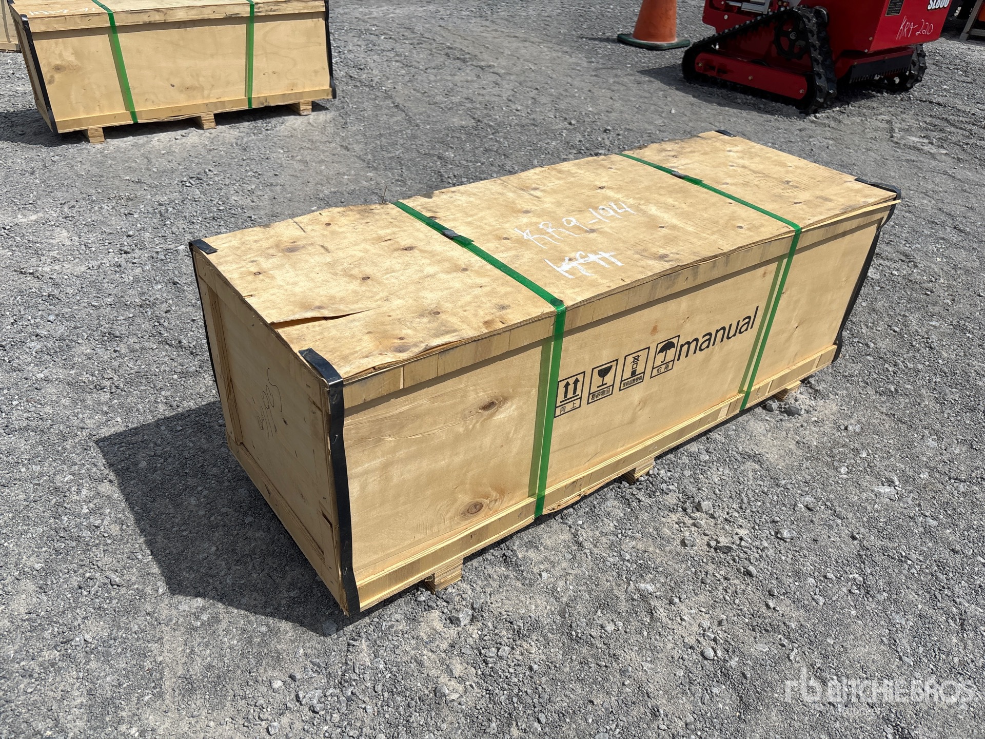 General Appearance with Picture, Left Rear Corner