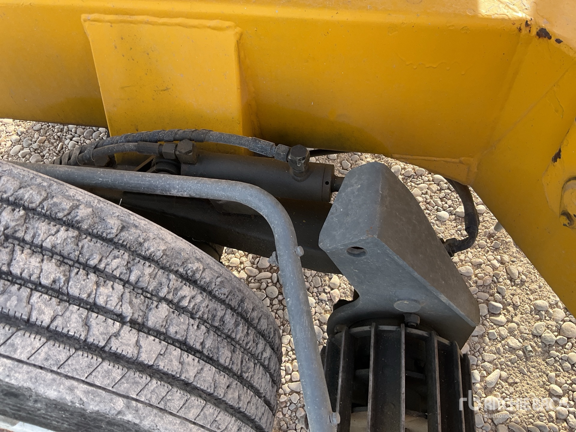 2006 Dino 260 XT