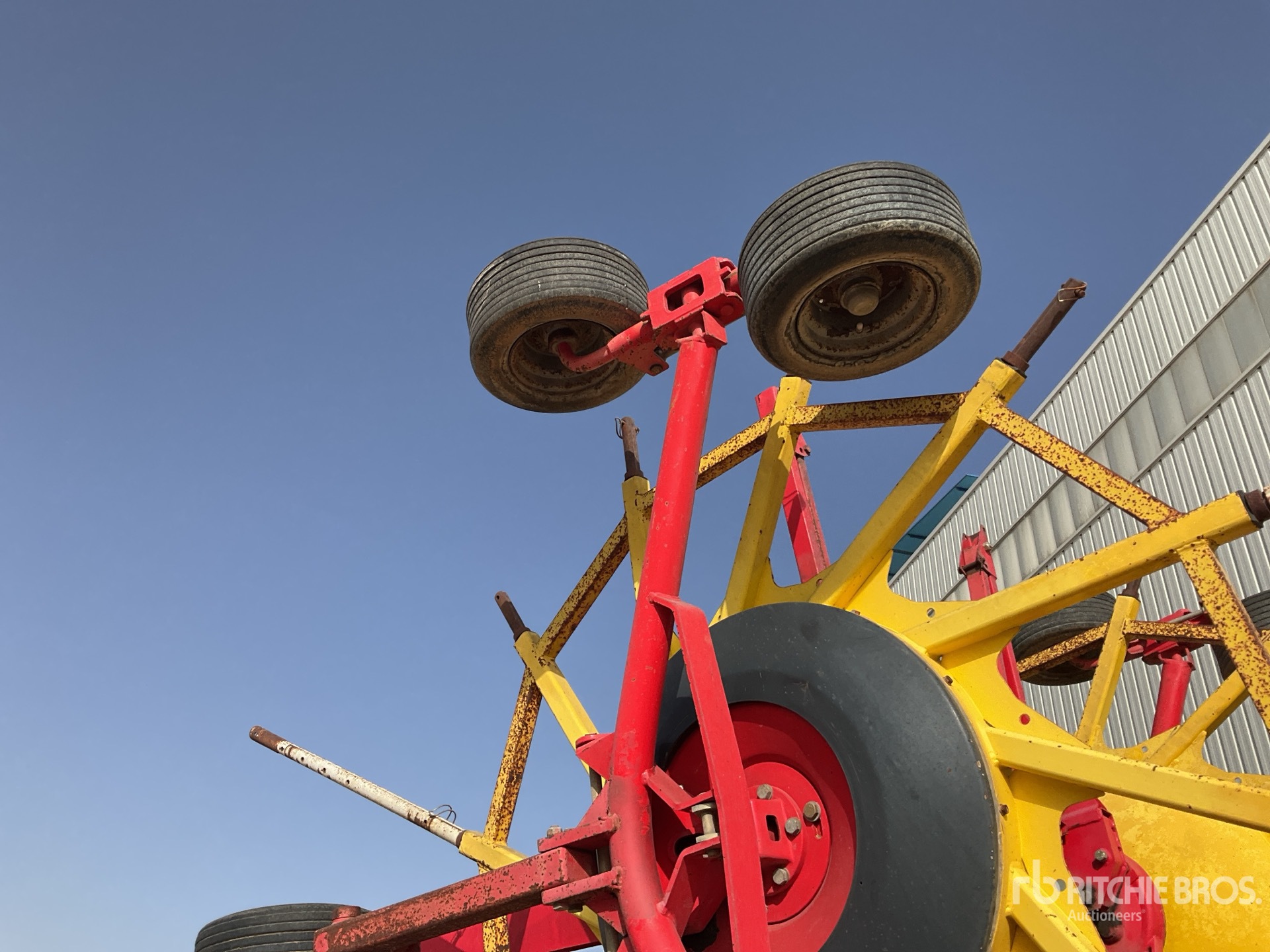 2013 Pottinger EUROTOP 881A