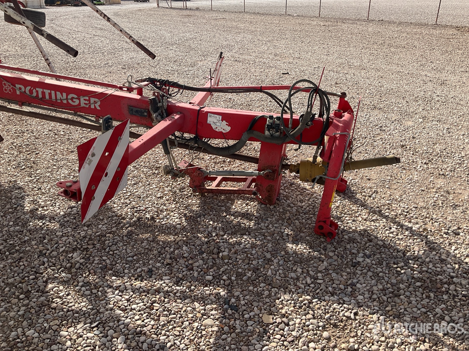 2013 Pottinger EUROTOP 881A